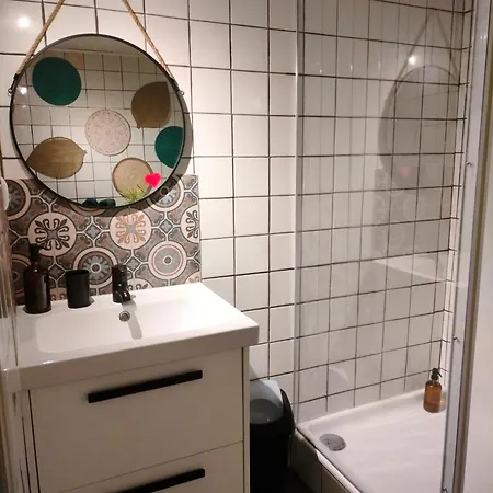 La Nuitee A La Ferme Bed & Breakfast Érezée