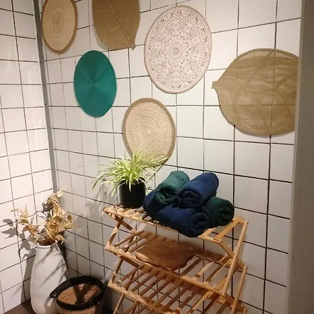 La Nuitee A La Ferme Érezée