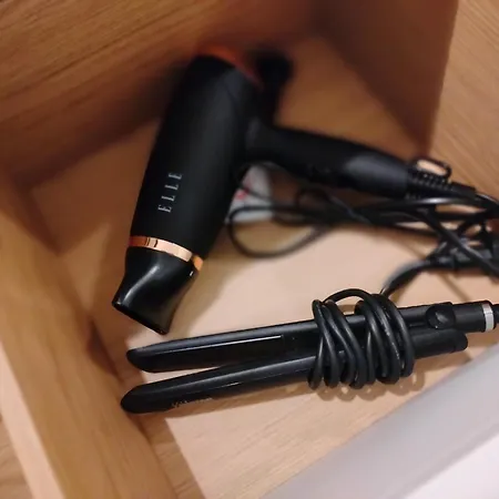 ベッド・アンド・ブレックファスト La Nuitee A La Ferme Érezée